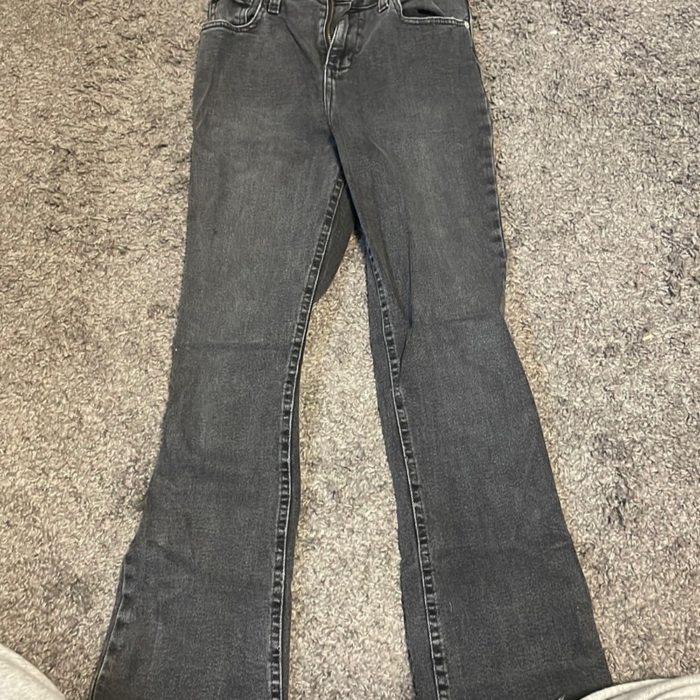 barely worn black mom like jeans urban outfitters